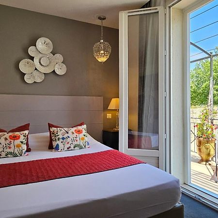 Brit Hotel Acacias Арль Екстер'єр фото