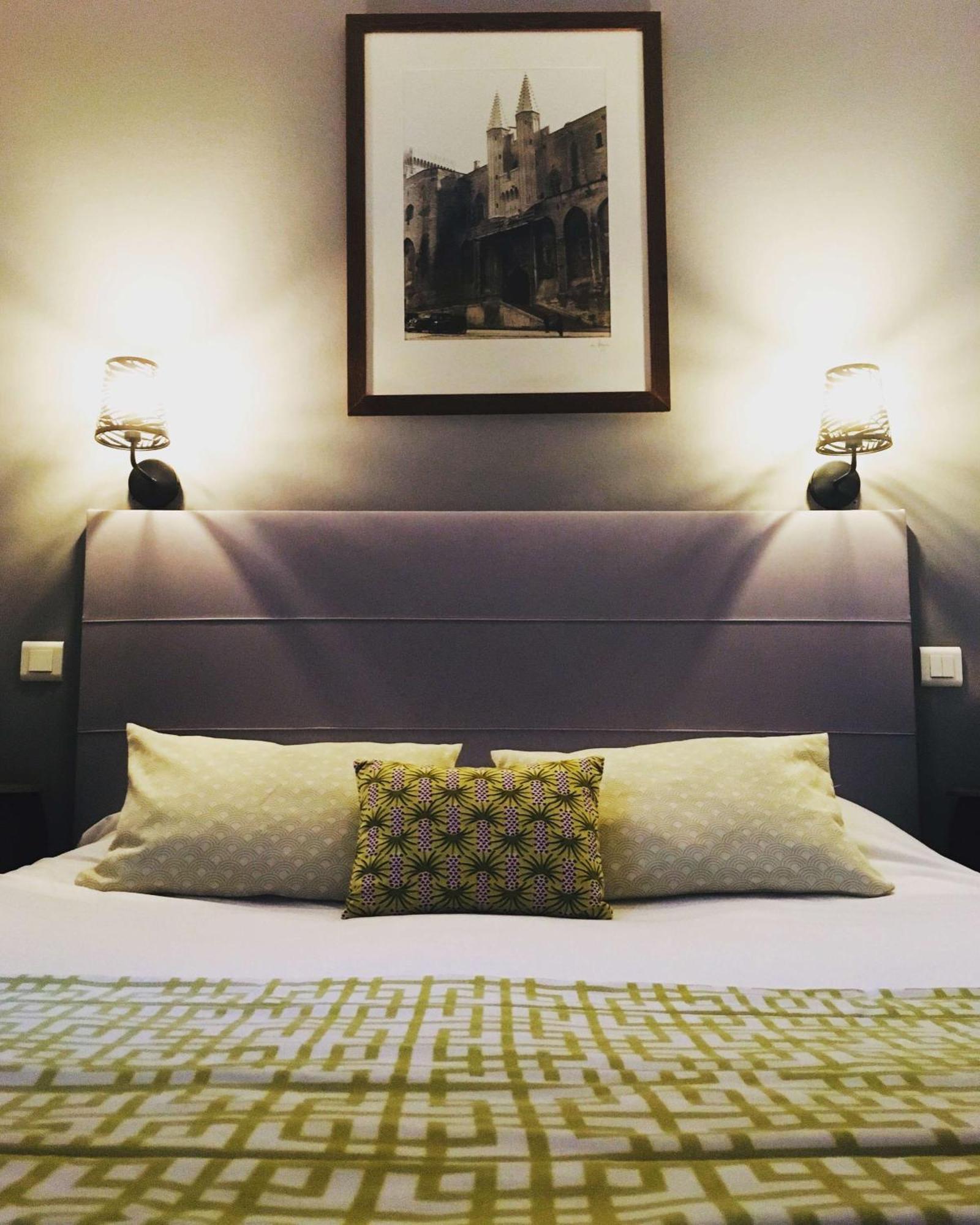 Brit Hotel Acacias Арль Екстер'єр фото