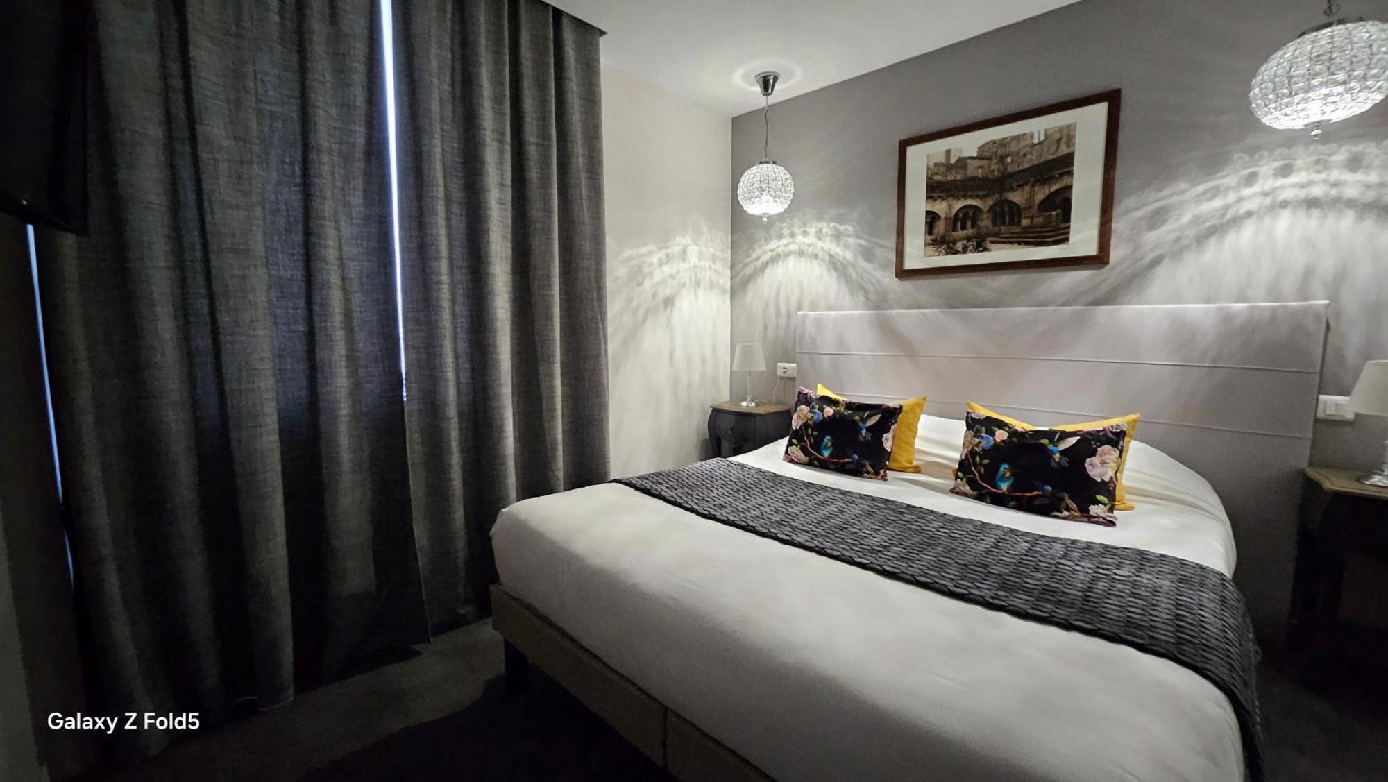 Brit Hotel Acacias Арль Екстер'єр фото