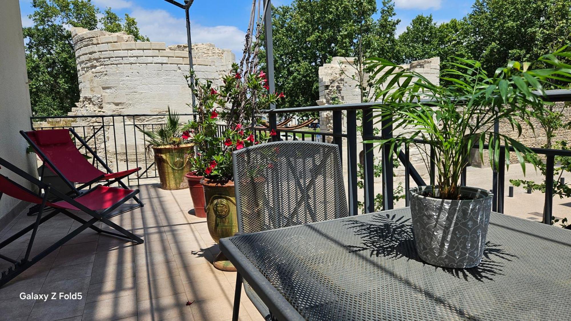 Brit Hotel Acacias Арль Екстер'єр фото